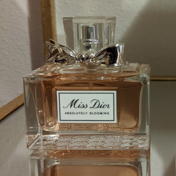 DONOTBUY/Trade - Picture 2 of 2